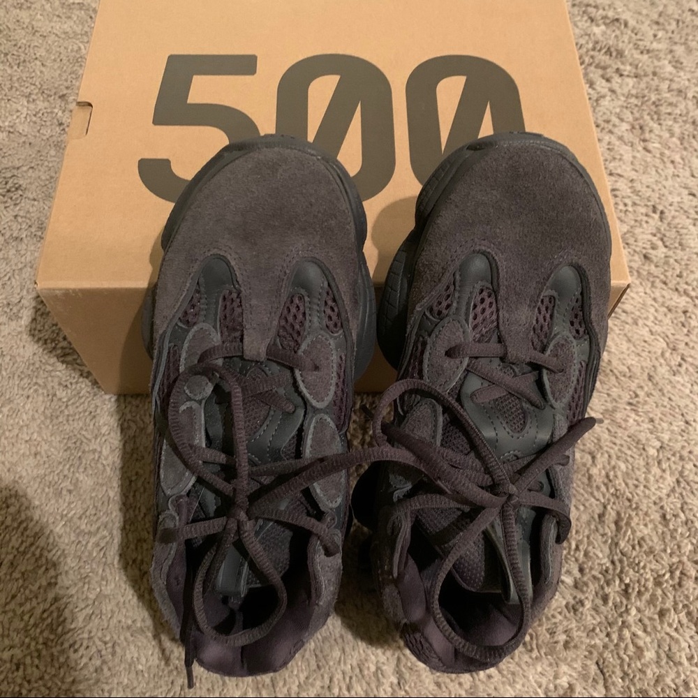 Yeezy 500